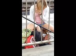 Vú nhỏ chà mbbg cuc dam khi đứng trong phòng tắm
