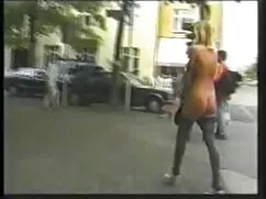 Nhỏ quay len mbbg Jojo Hôn và cô bạn gái